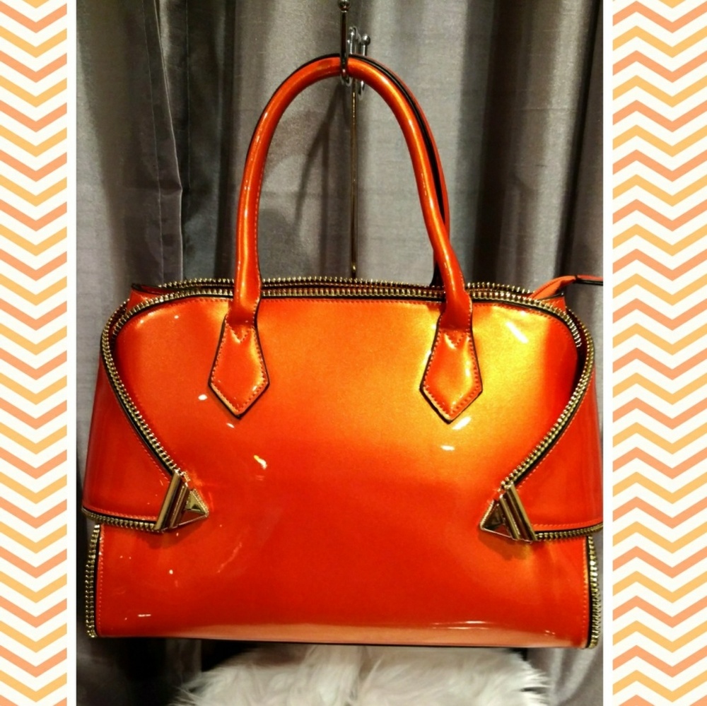 Handbag 💥SOLD💥🆕🛍️NWT! SOLD💥 - Picture 1 of 6